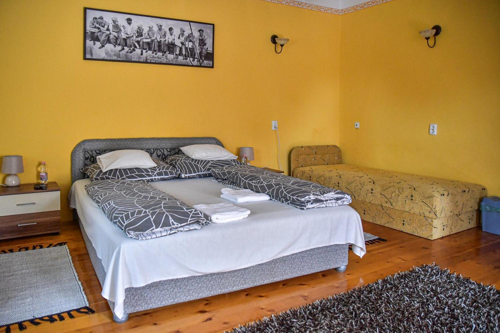 Klara Apartman Szentes Exteriér fotografie